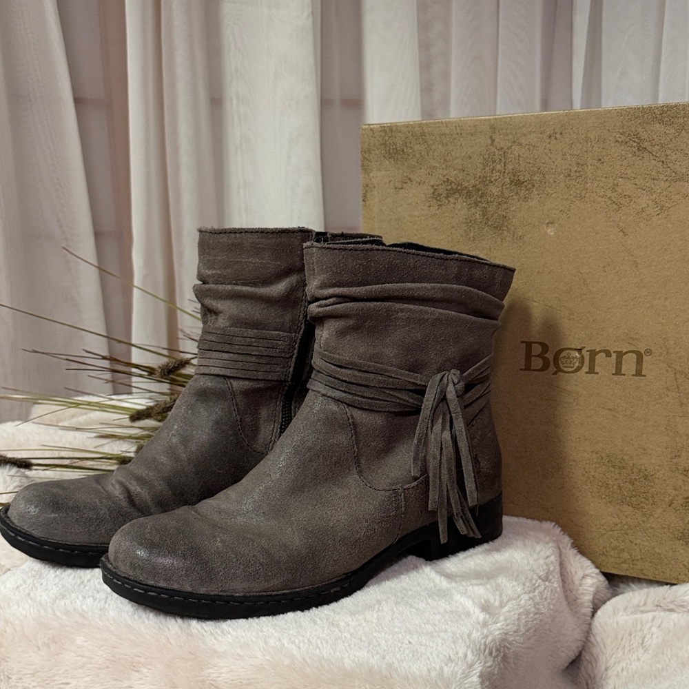 Born Women's Cross Gray Oiled Suede Ankle Boots